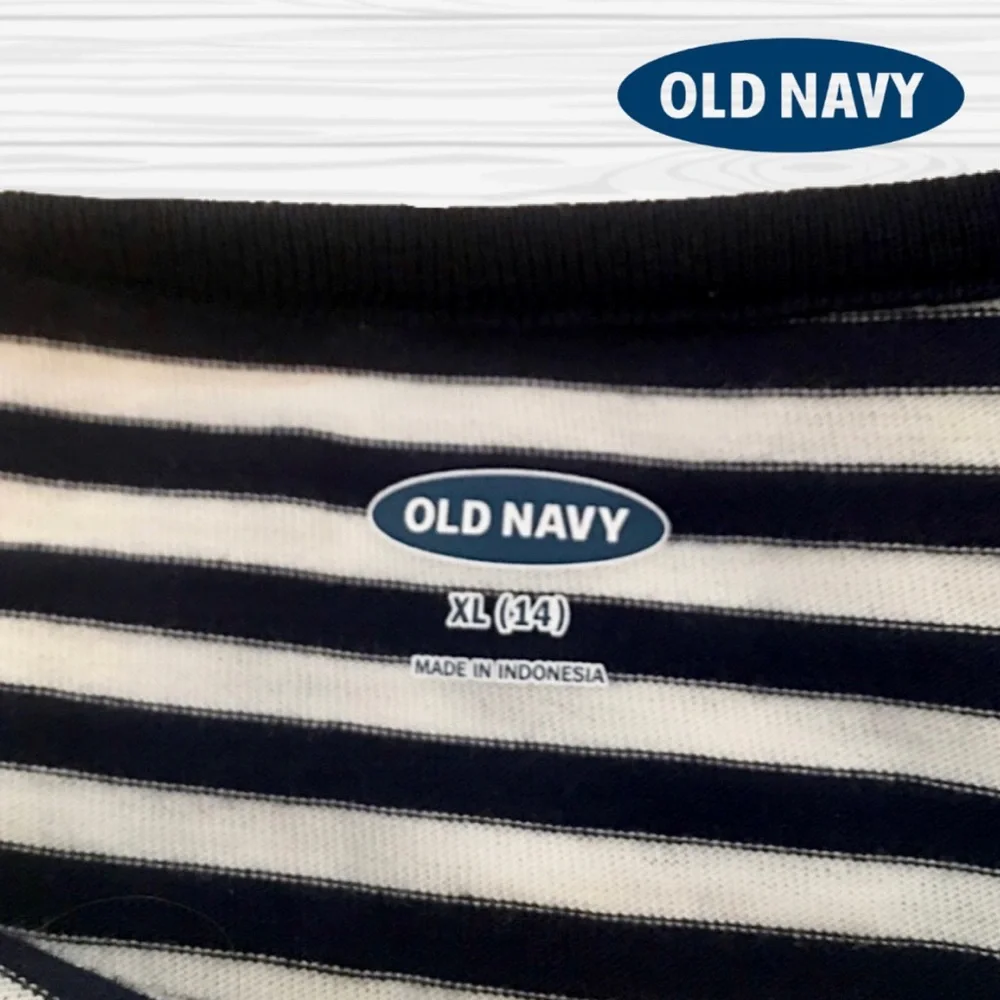 NWT Navy and White Striped Tank size 14